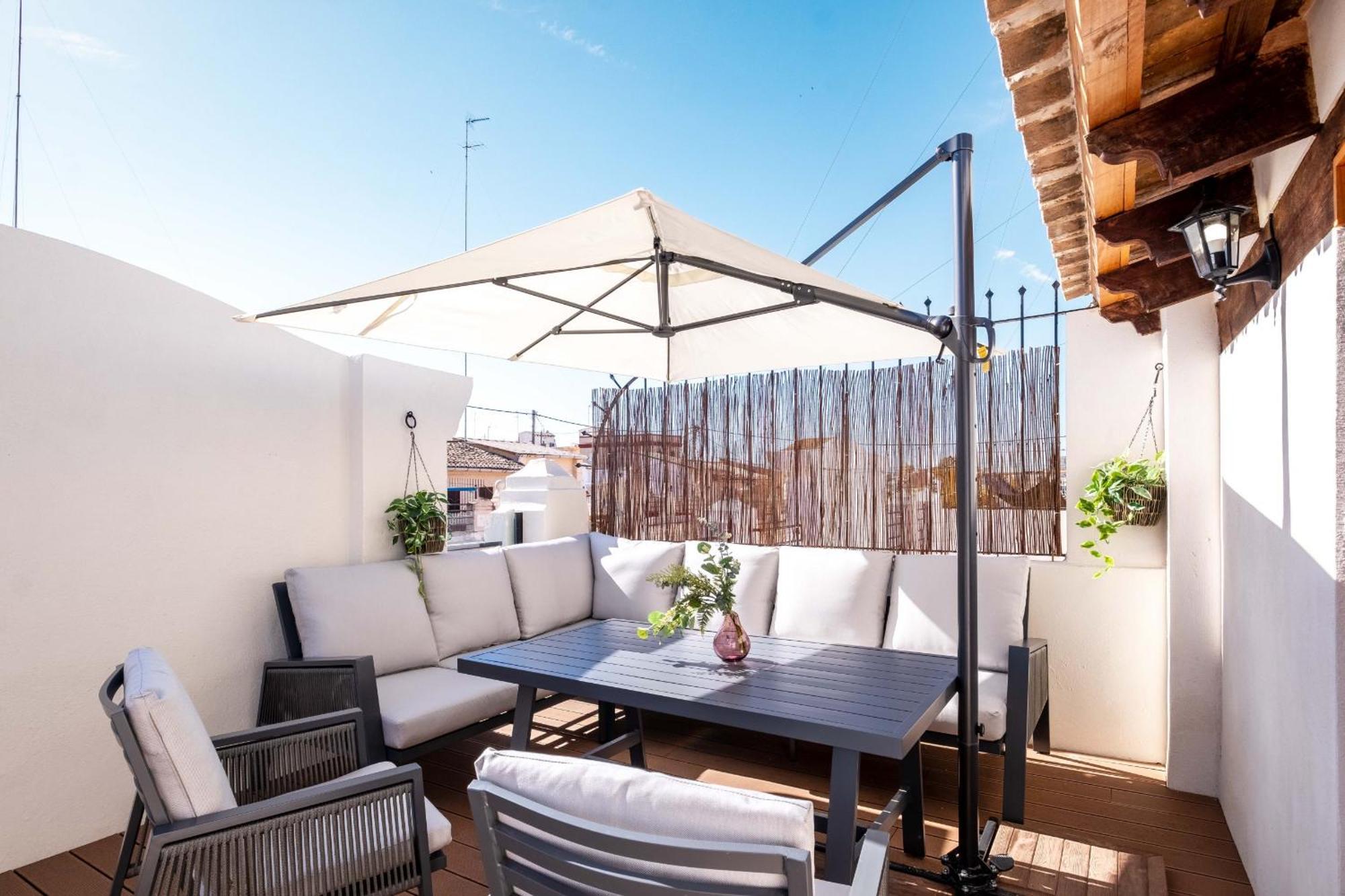 Spacious Penthouse With Massive Terrace Valencia Exterior foto